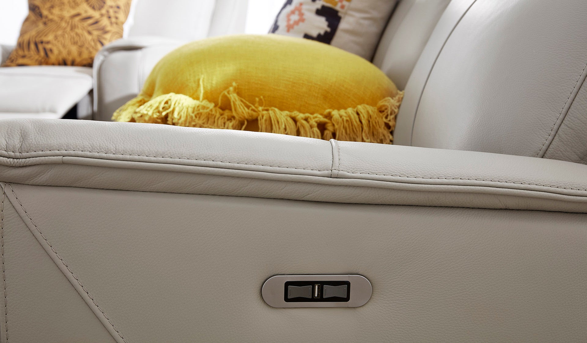 Archie Leather Electric Recliner