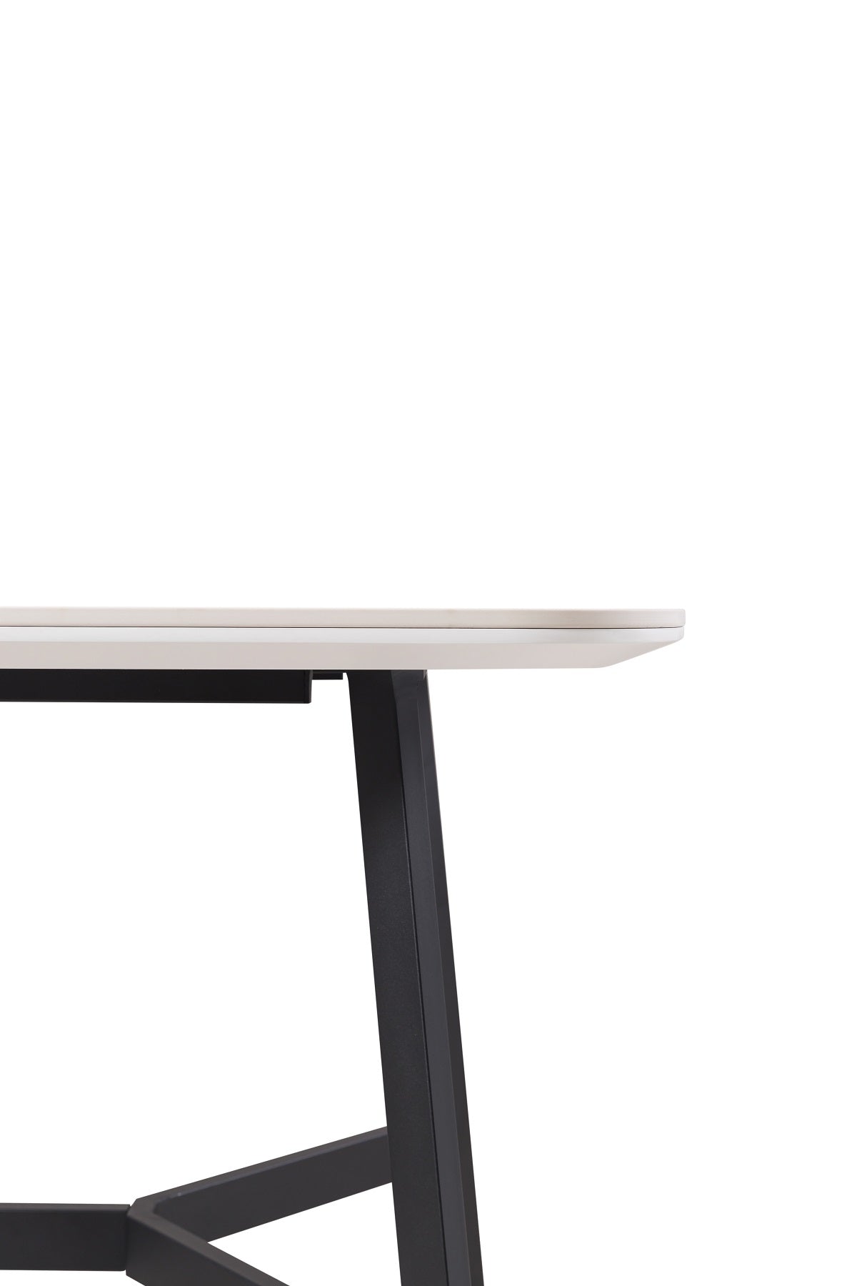 Aurora Dining Table 1600mm / Creamic