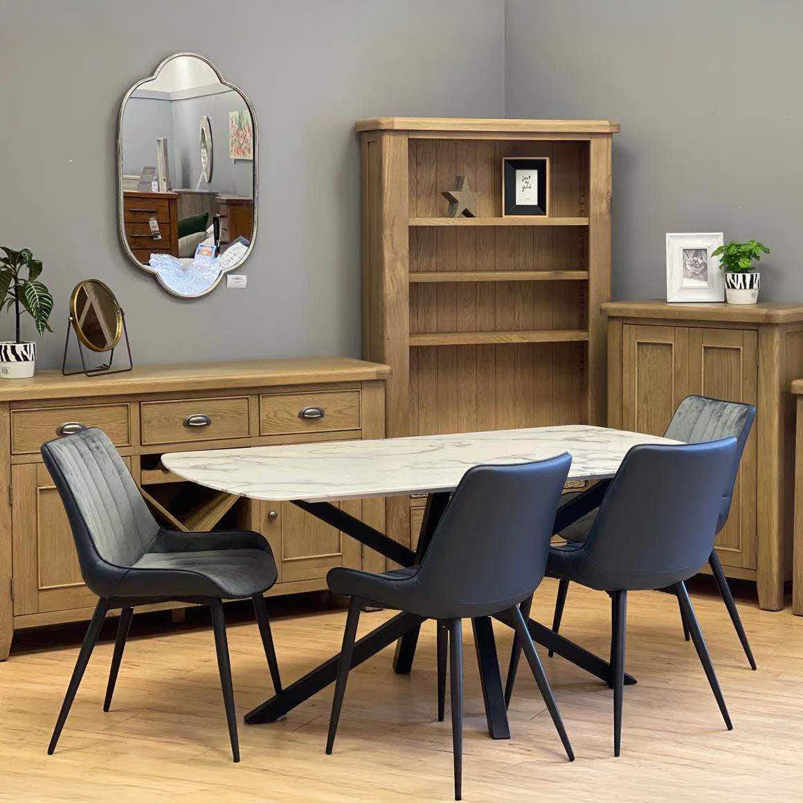 Verona Dining Table / Marble