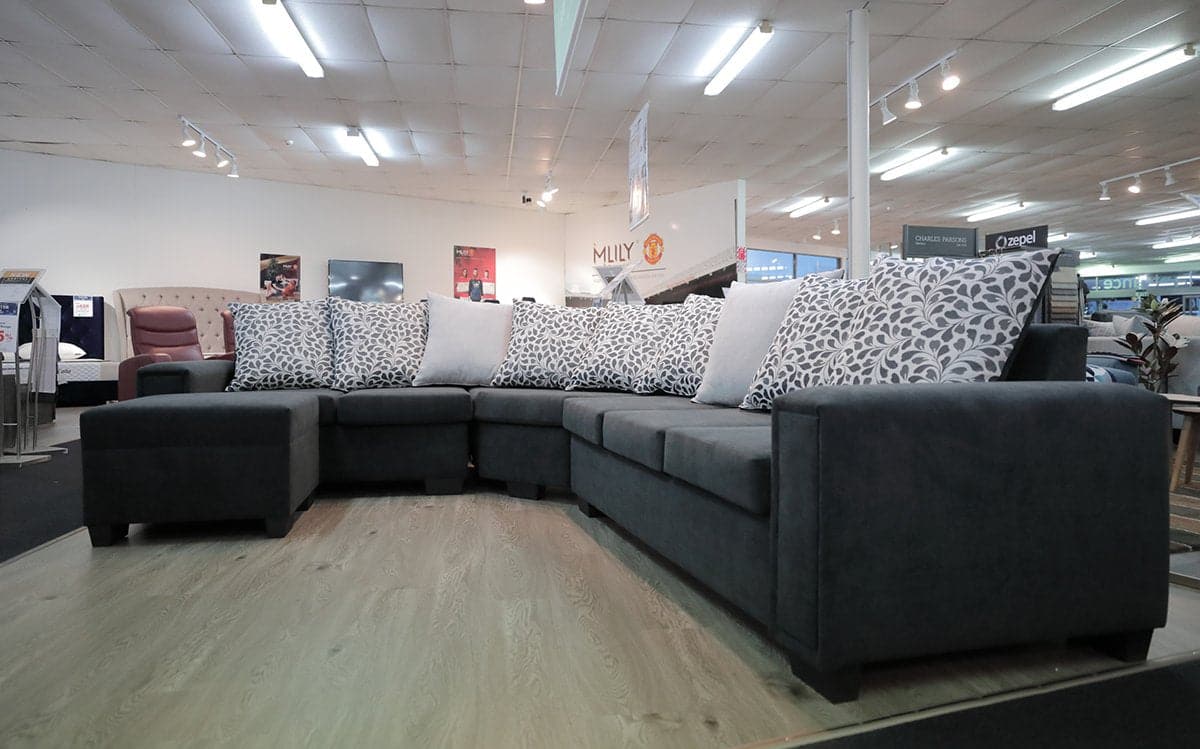 Bosston Lounge Suite with Ottoman