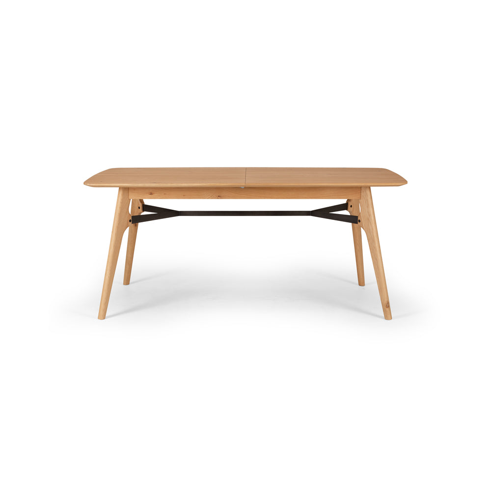 Flow Extension Dining Table 180–240cm in oak