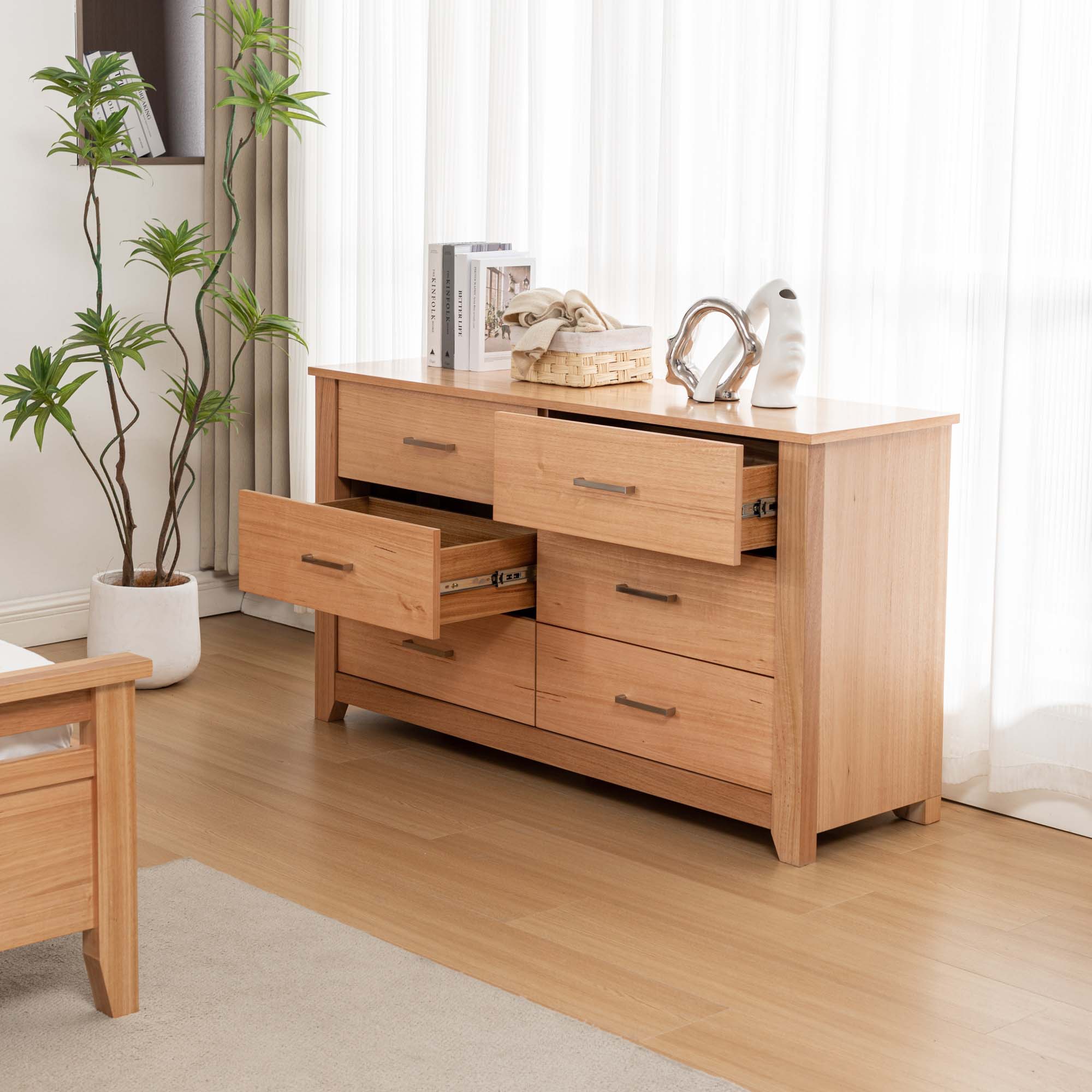 Portland Dressing Table / Lowboy & Mirror