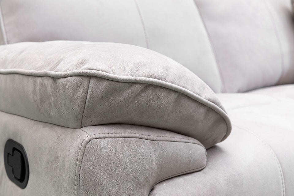 Evans Fabric Recliner
