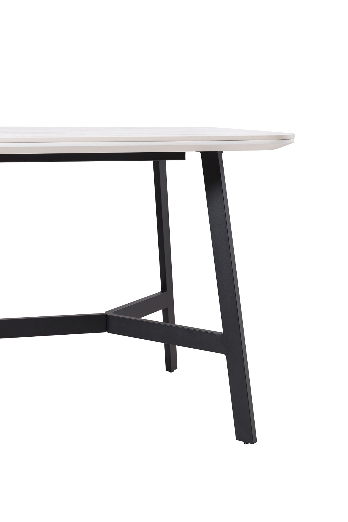 Aurora Dining Table 1600mm / Creamic