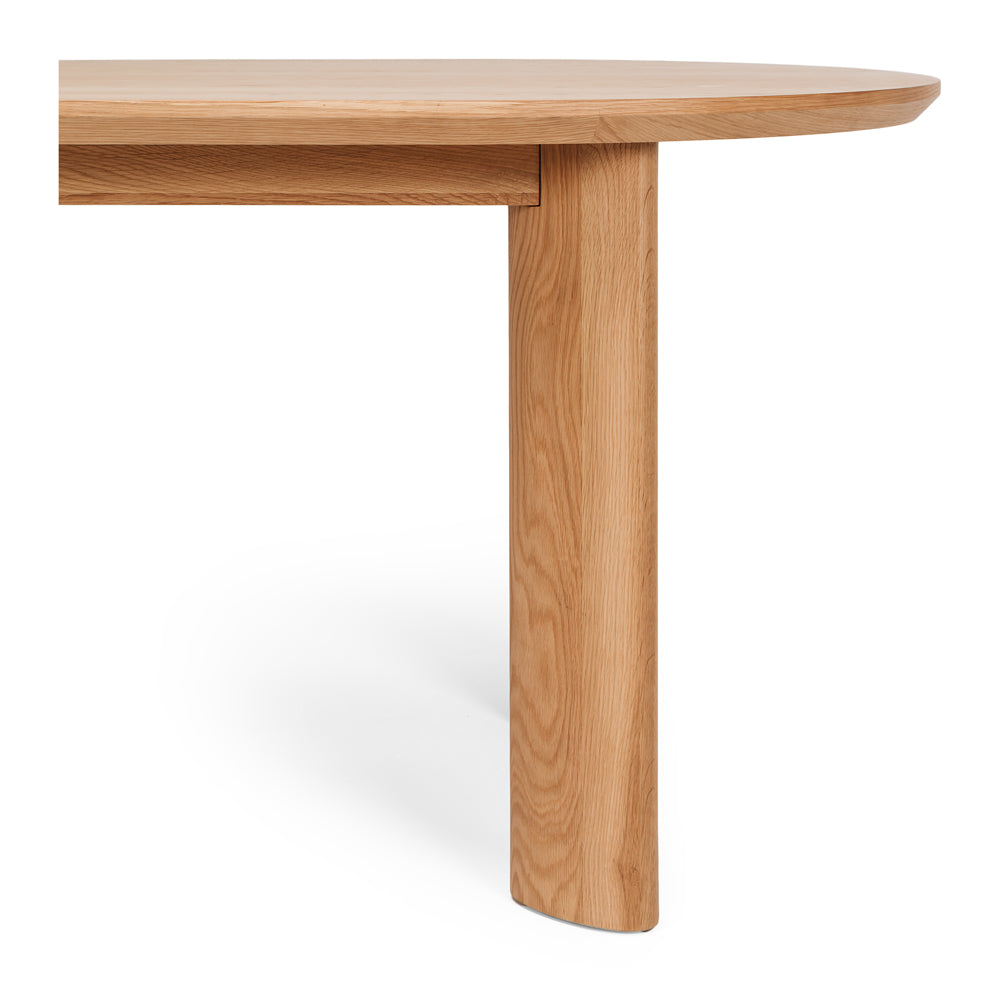 Kontur Solid Oak Extension Dining Table 200–240cm
