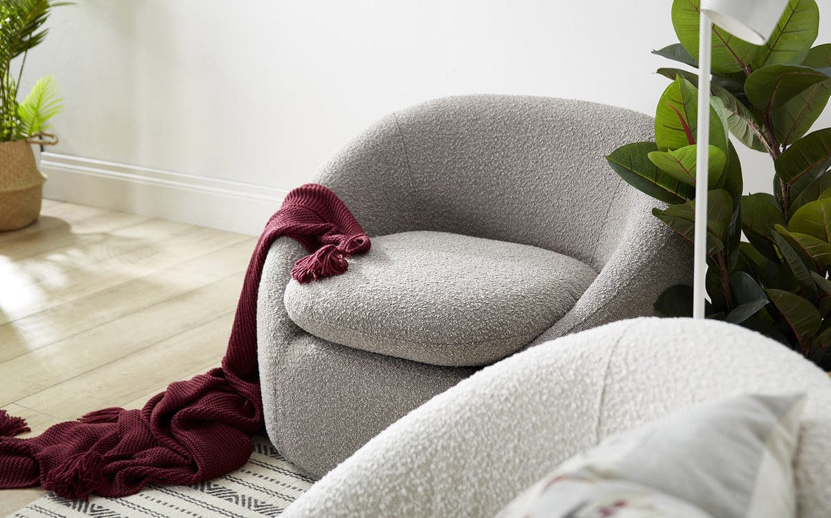 Oliver Swivel Armchair