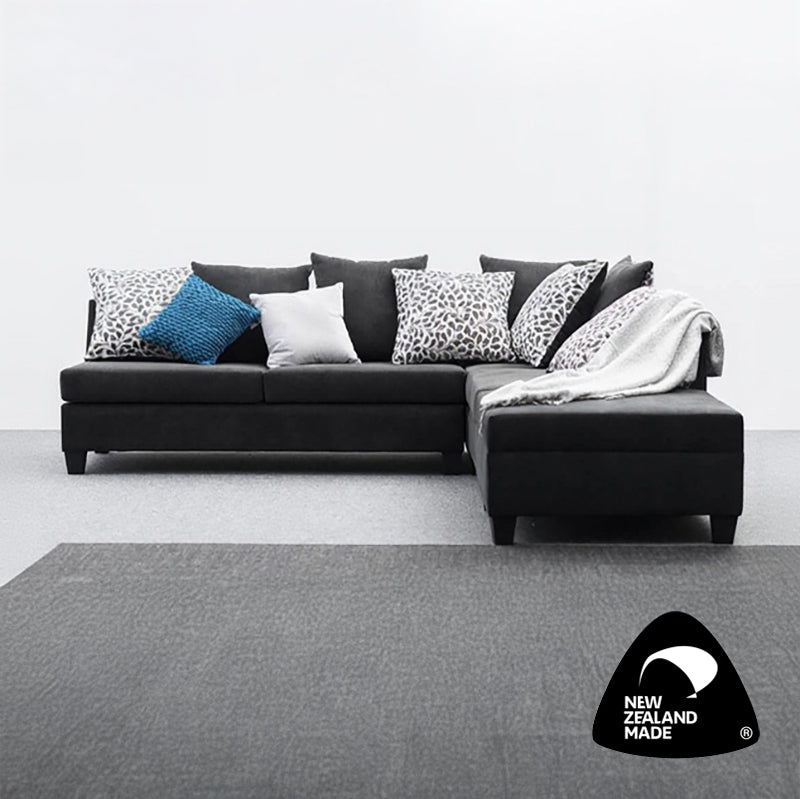 Plaza Lounge Suite with Ottoman