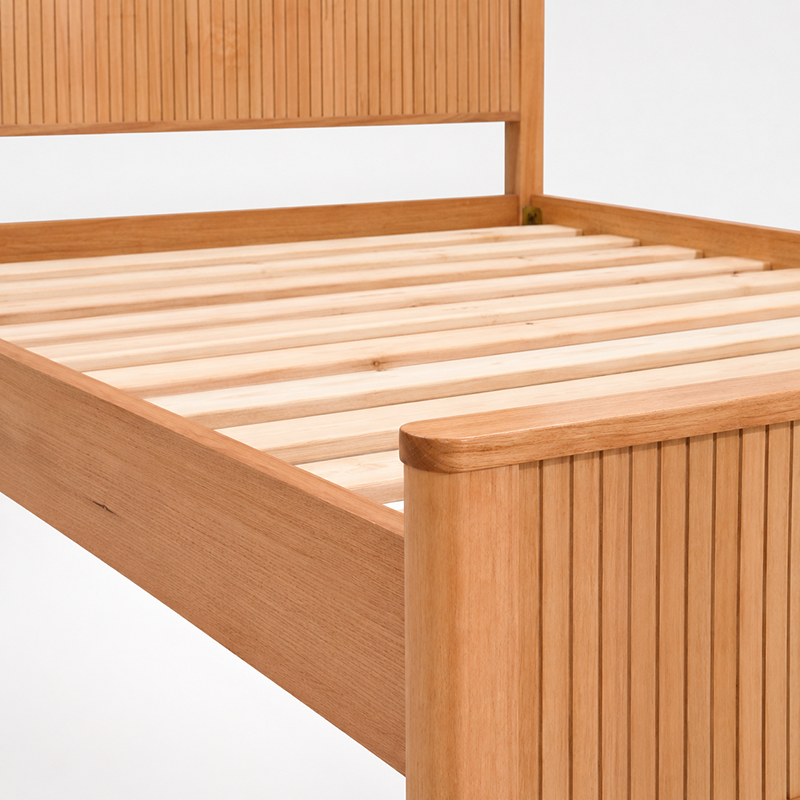 Princeton Queen Bed