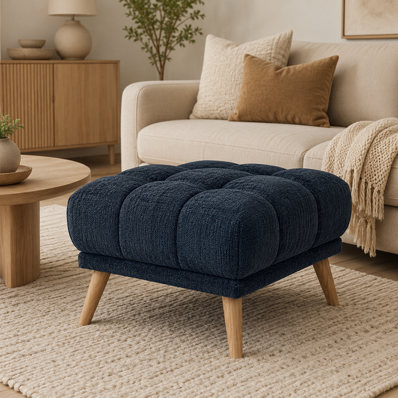 Towelie Oak Footstool 780mm
