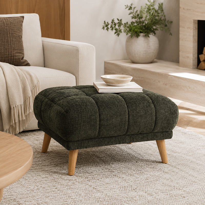 Towelie Oak Footstool 780mm