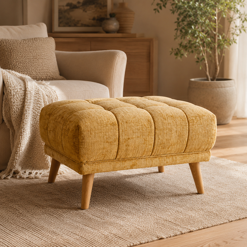 Towelie Oak Footstool 780mm